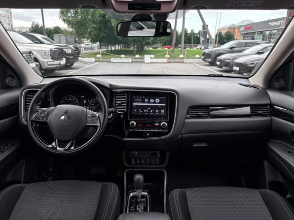 Mitsubishi Outlander III Рестайлинг 3 с пробегом 2021 года, цена 2 590 000 рублей, 78379 км, внедорожник, Автокод Объявления