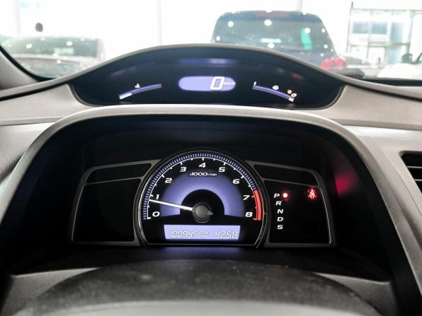 Honda Civic VIII Рестайлинг с пробегом 2009 года, цена 1 090 000 рублей, 100944 км, седан, Автокод Объявления