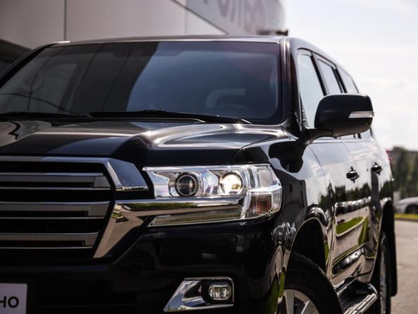 Toyota Land Cruiser 200 Series Рестайлинг 2 с пробегом 2016 года, цена 5 899 000 рублей, 114168 км, внедорожник, Автокод Объявления