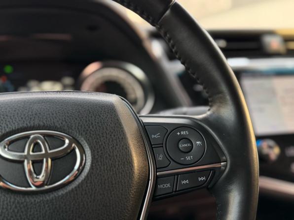 Toyota Camry VIII (XV70) с пробегом 2019 года, цена 2 950 000 рублей, 68140 км, седан, Автокод Объявления