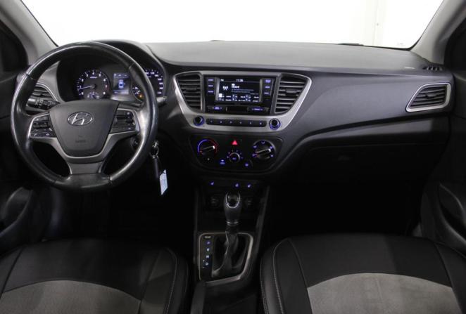 Hyundai Solaris I Рестайлинг с пробегом 2017 года, цена 1 160 000 рублей, 189153 км, седан, Автокод Объявления
