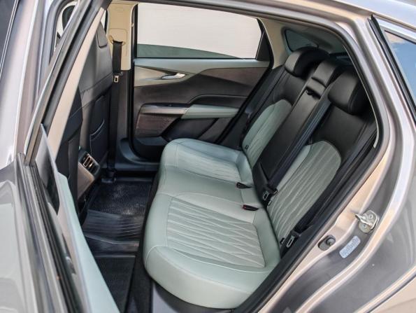 Changan Lamore с пробегом 2024 года, цена 2 190 000 рублей, 24228 км, седан, Автокод Объявления