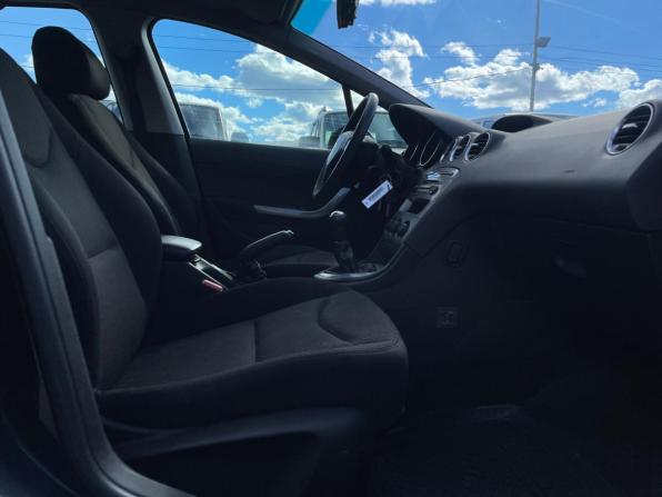 Peugeot 408 I с пробегом 2013 года, цена 635 000 рублей, 162208 км, седан, Автокод Объявления