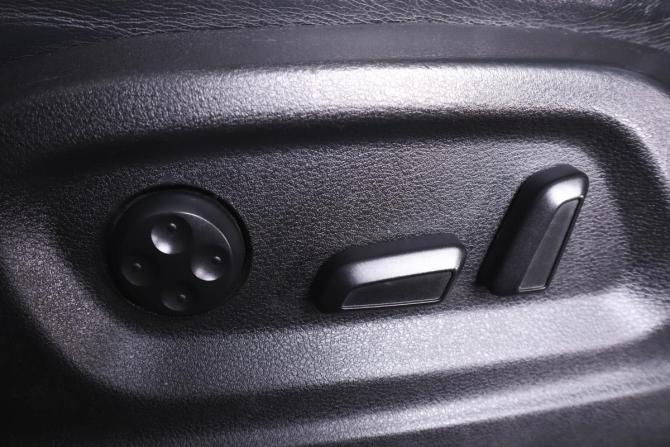 Audi Q5 I (8R) с пробегом 2012 года, цена 1 629 000 рублей, 250000 км, внедорожник, Автокод Объявления