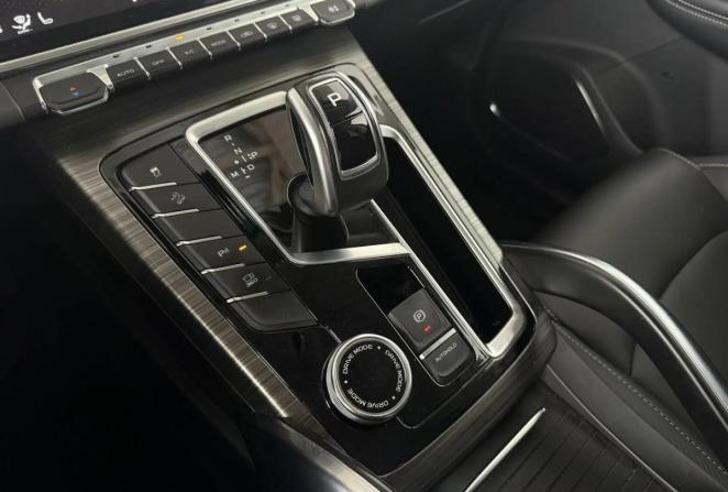 Geely Atlas Pro с пробегом 2024 года, цена 2 145 000 рублей, 14550 км, внедорожник, Автокод Объявления