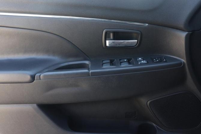 Mitsubishi ASX I Рестайлинг с пробегом 2013 года, цена 1 254 000 рублей, 137629 км, внедорожник, Автокод Объявления