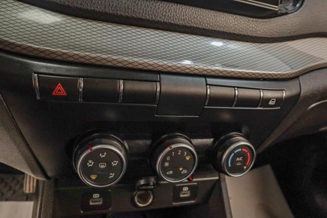 Lada (ВАЗ) Vesta I Рестайлинг (NG) с пробегом 2024 года, цена 1 199 000 рублей, 27025 км, седан, Автокод Объявления