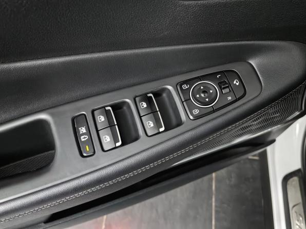Hyundai Santa Fe IV с пробегом 2018 года, цена 2 475 000 рублей, 187000 км, внедорожник, Автокод Объявления