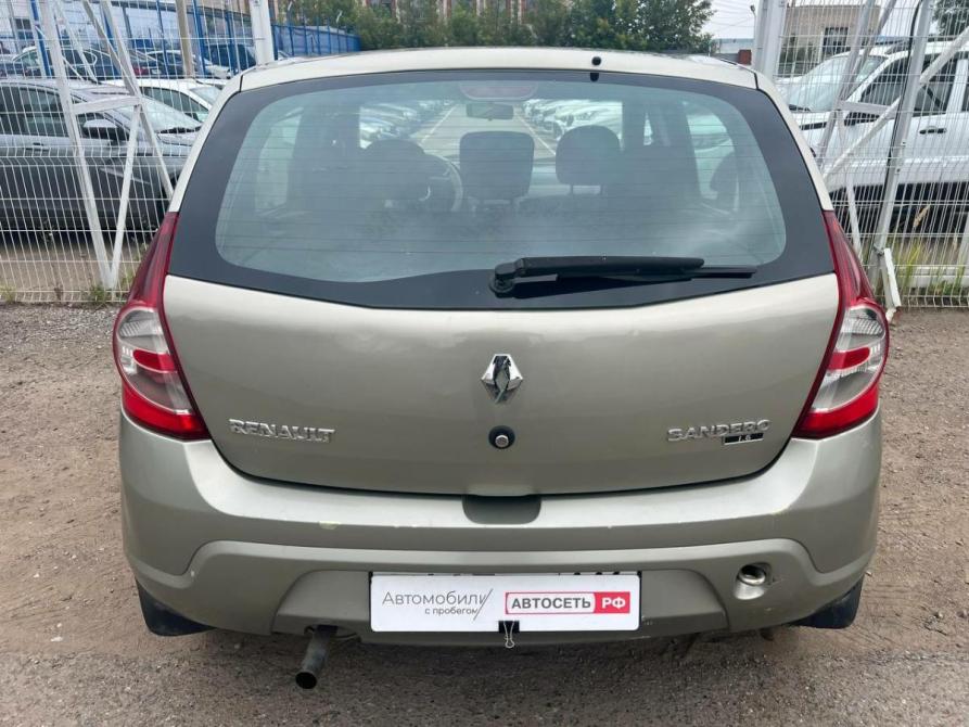 Renault Sandero I Нижнекамск  - изображение 8