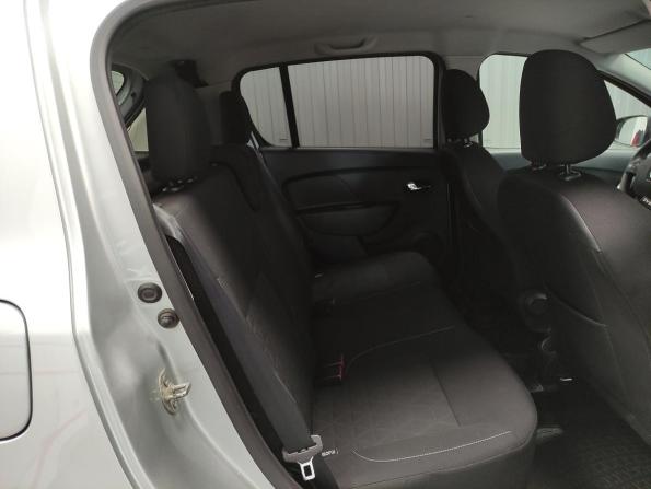 Renault Sandero II с пробегом 2016 года, цена 909 000 рублей, 103402 км, хэтчбек, Автокод Объявления