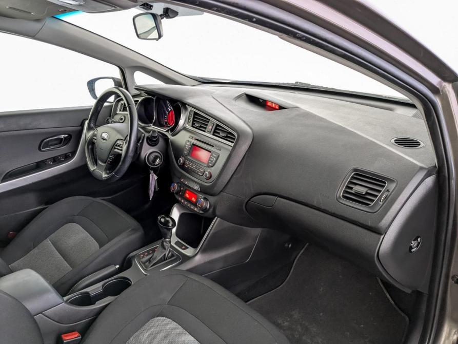 Kia Ceed II Рестайлинг Москва  - изображение 11