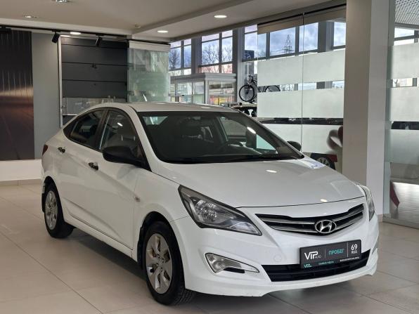 Hyundai Solaris I Рестайлинг с пробегом 2014 года, цена 897 000 рублей, 111597 км, седан, Автокод Объявления