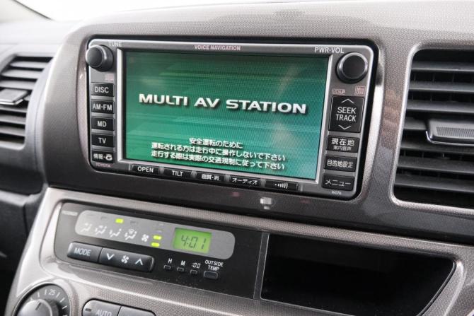 Toyota Wish I с пробегом 2004 года, цена 849 000 рублей, 215000 км, компактвэн, Автокод Объявления