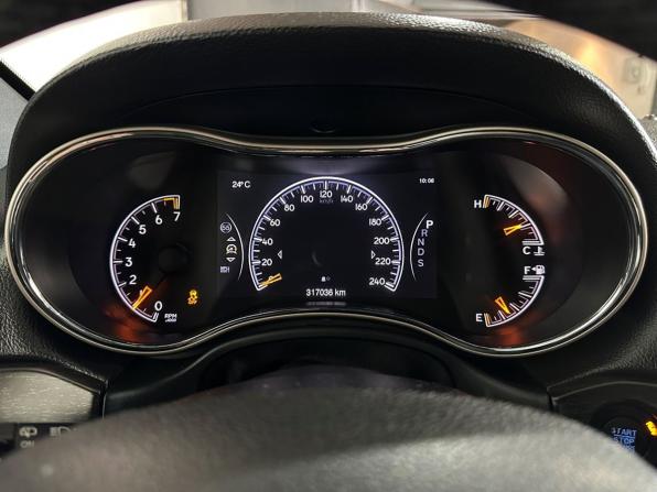 Jeep Grand Cherokee IV (WK2) с пробегом 2013 года, цена 1 735 000 рублей, 317034 км, внедорожник, Автокод Объявления