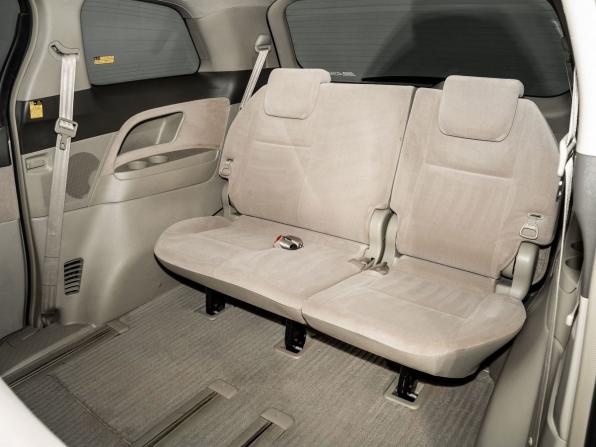 Toyota Estima III Рестайлинг с пробегом 2008 года, цена 1 475 000 рублей, 139387 км, минивэн, Автокод Объявления