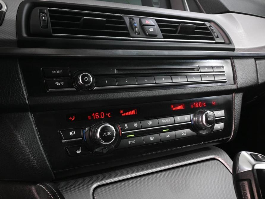 BMW 5 серии VI (F10/F11/F07) Рестайлинг Ростов-на-Дону  - изображение 15