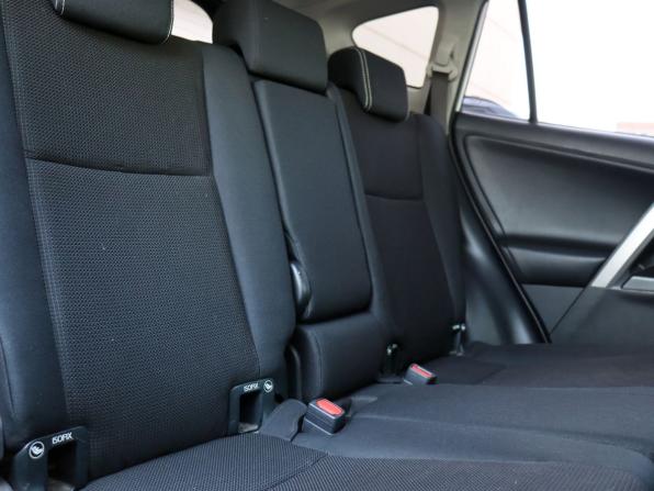 Toyota RAV4 IV (XA40) Рестайлинг с пробегом 2018 года, цена 2 180 000 рублей, 185681 км, внедорожник, Автокод Объявления
