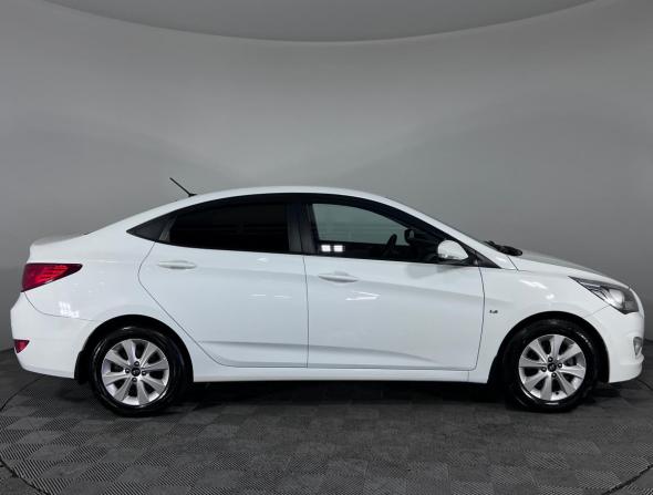 Hyundai Solaris I Рестайлинг с пробегом 2016 года, цена 997 000 рублей, 186963 км, седан, Автокод Объявления
