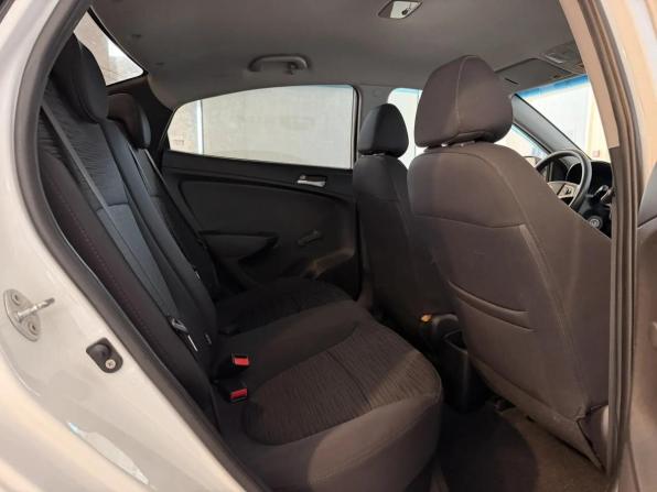 Hyundai Solaris I Рестайлинг с пробегом 2014 года, цена 595 000 рублей, 228820 км, седан, Автокод Объявления