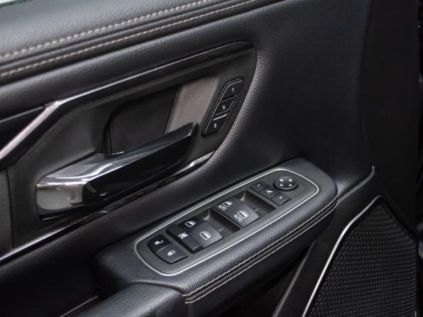 Ram 1500 V с пробегом 2022 года, цена 7 999 000 рублей, 521 км, offers.body_type.unknown, Автокод Объявления