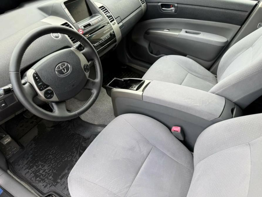 Toyota Prius II Рестайлинг (XW20) Набережные Челны  - изображение 6
