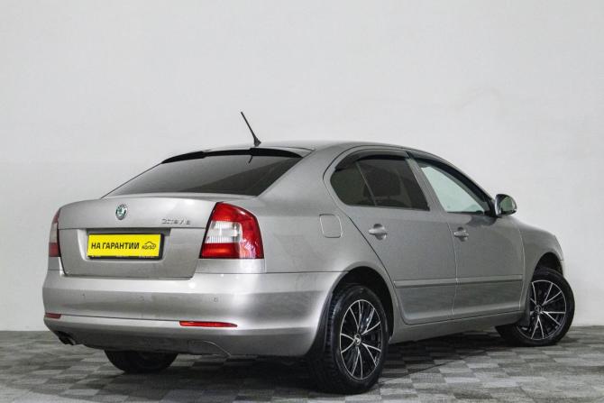 Skoda Octavia II (A5) Рестайлинг с пробегом 2012 года, цена 899 000 рублей, 160000 км, лифтбек, Автокод Объявления