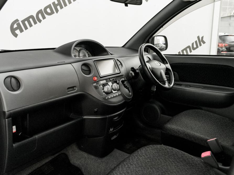 Toyota Sienta I Рестайлинг 2 Екатеринбург  - изображение 13