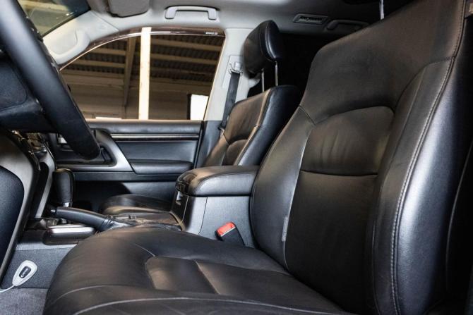 Toyota Land Cruiser 200 Series с пробегом 2011 года, цена 2 899 000 рублей, 289235 км, внедорожник, Автокод Объявления