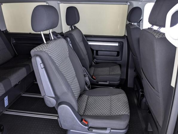 Volkswagen Multivan T6 Рестайлинг с пробегом 2020 года, цена 4 390 000 рублей, 156022 км, минивэн, Автокод Объявления