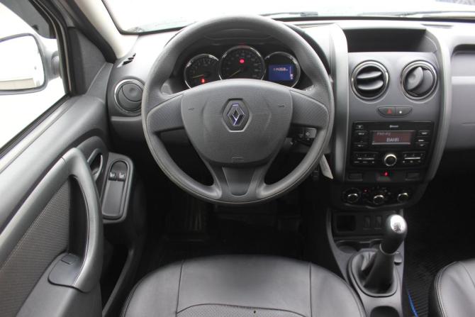 Renault Duster I Рестайлинг с пробегом 2017 года, цена 1 017 000 рублей, 114368 км, внедорожник, Автокод Объявления