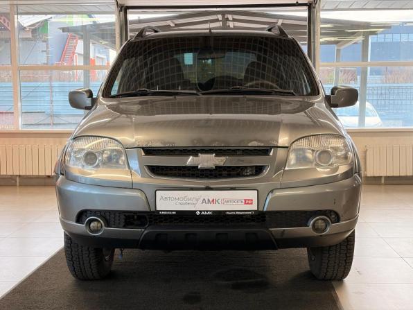Chevrolet Niva I Рестайлинг с пробегом 2011 года, цена 337 197 рублей, 218353 км, внедорожник, Автокод Объявления