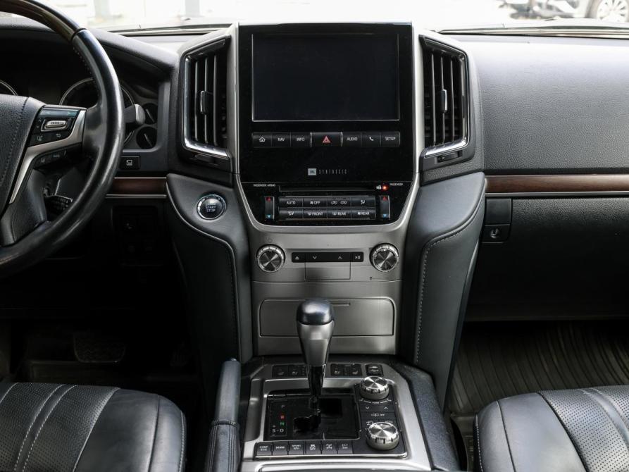 Toyota Land Cruiser 200 Series Рестайлинг 2 Москва  - изображение 15