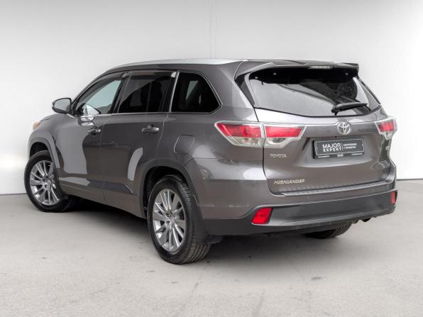 Toyota Highlander III (XU50) с пробегом 2015 года, цена 3 399 000 рублей, 131559 км, внедорожник, Автокод Объявления