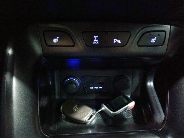 Hyundai ix35 I Рестайлинг с пробегом 2014 года, цена 1 423 000 рублей, 137334 км, внедорожник, Автокод Объявления