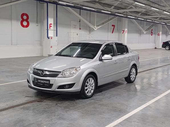 Opel Astra H Рестайлинг с пробегом 2012 года, цена 495 000 рублей, 202405 км, седан, Автокод Объявления