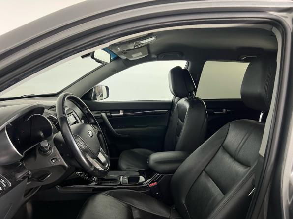 Kia Sorento II Рестайлинг с пробегом 2014 года, цена 1 623 000 рублей, 111000 км, внедорожник, Автокод Объявления