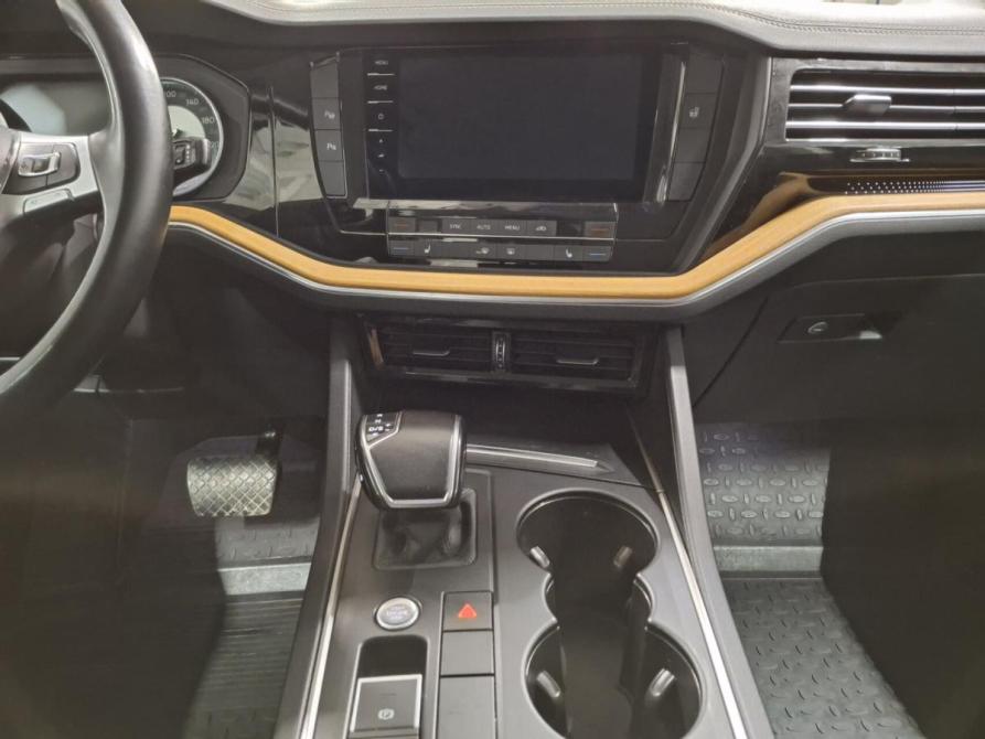 Volkswagen Touareg III Казань  - изображение 18