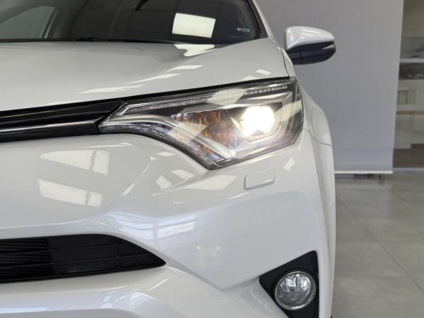 Toyota RAV4 IV (XA40) Рестайлинг с пробегом 2019 года, цена 2 775 000 рублей, 69886 км, внедорожник, Автокод Объявления