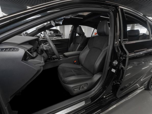 Toyota Camry IX (XV80) China Market с пробегом 2026 года, цена 4 100 000 рублей, 50 км, седан, Автокод Объявления