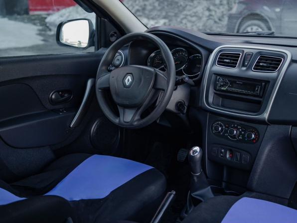 Renault Sandero II с пробегом 2018 года, цена 801 500 рублей, 93300 км, хэтчбек, Автокод Объявления