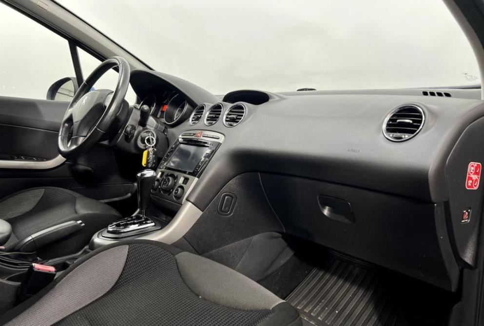 Peugeot 308 I Нижний Новгород  - изображение 12