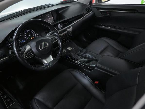 Lexus ES VI Рестайлинг с пробегом 2016 года, цена 2 440 000 рублей, 148594 км, седан, Автокод Объявления