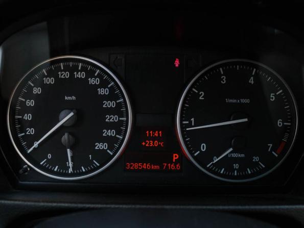 BMW 3 серии V (E90/E91/E92/E93) Рестайлинг с пробегом 2011 года, цена 950 000 рублей, 328425 км, седан, Автокод Объявления