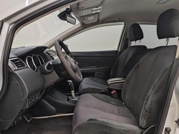 Nissan Tiida I Рестайлинг с пробегом 2010 года, цена 750 000 рублей, 189968 км, седан, Автокод Объявления