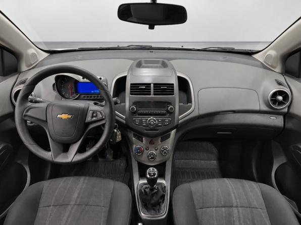 Chevrolet Aveo II с пробегом 2015 года, цена 649 000 рублей, 152000 км, седан, Автокод Объявления
