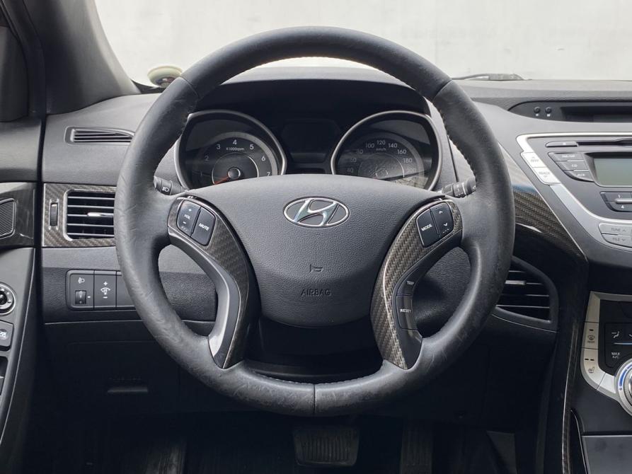 Hyundai Elantra V (MD) Москва  - изображение 12