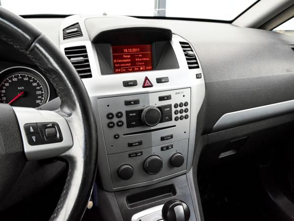 Opel Zafira B Рестайлинг с пробегом 2011 года, цена 605 000 рублей, 276000 км, компактвэн, Автокод Объявления