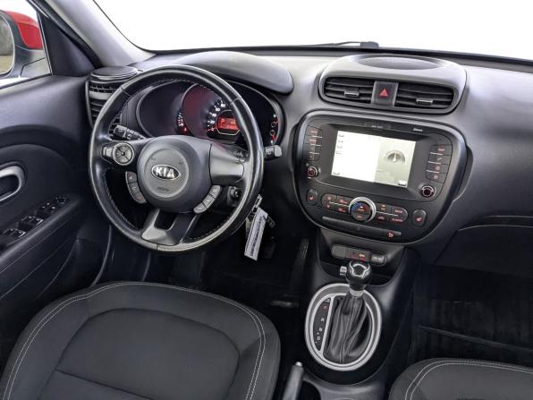 Kia Soul II Рестайлинг с пробегом 2018 года, цена 1 580 000 рублей, 124667 км, хэтчбек, Автокод Объявления