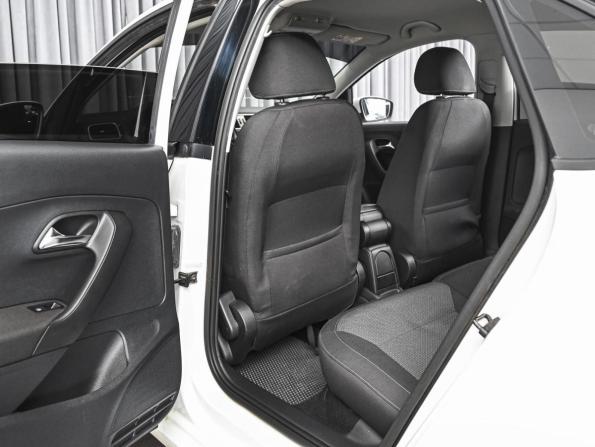Volkswagen Polo V Рестайлинг с пробегом 2016 года, цена 1 279 000 рублей, 118621 км, седан, Автокод Объявления