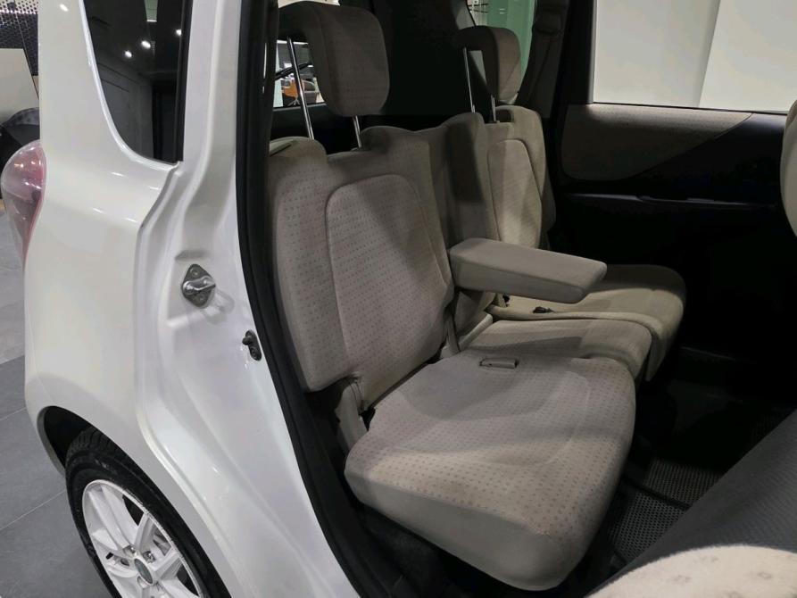 Toyota Ractis I Новосибирск  - изображение 8